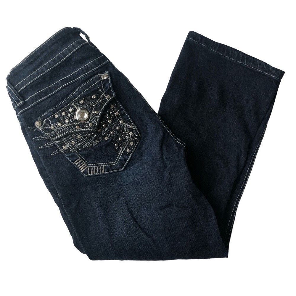 L.A. Idol Angel Wings Flap Pocket Pockets Capri - Women’s 7‎